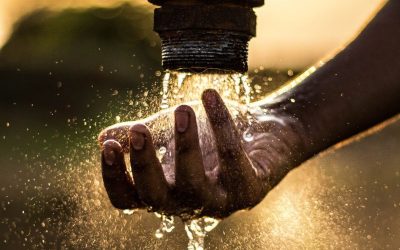 💧 Fabriquer de l&rsquo;eau potable à partir de l&rsquo;air. Là où il n&rsquo;y a ni forage, ni réseau, ni pluie régulière.